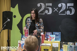 25x25 amb Paula Valls a la llibreria El Gat Pelut del barri de Les Corts (Barcelona) 